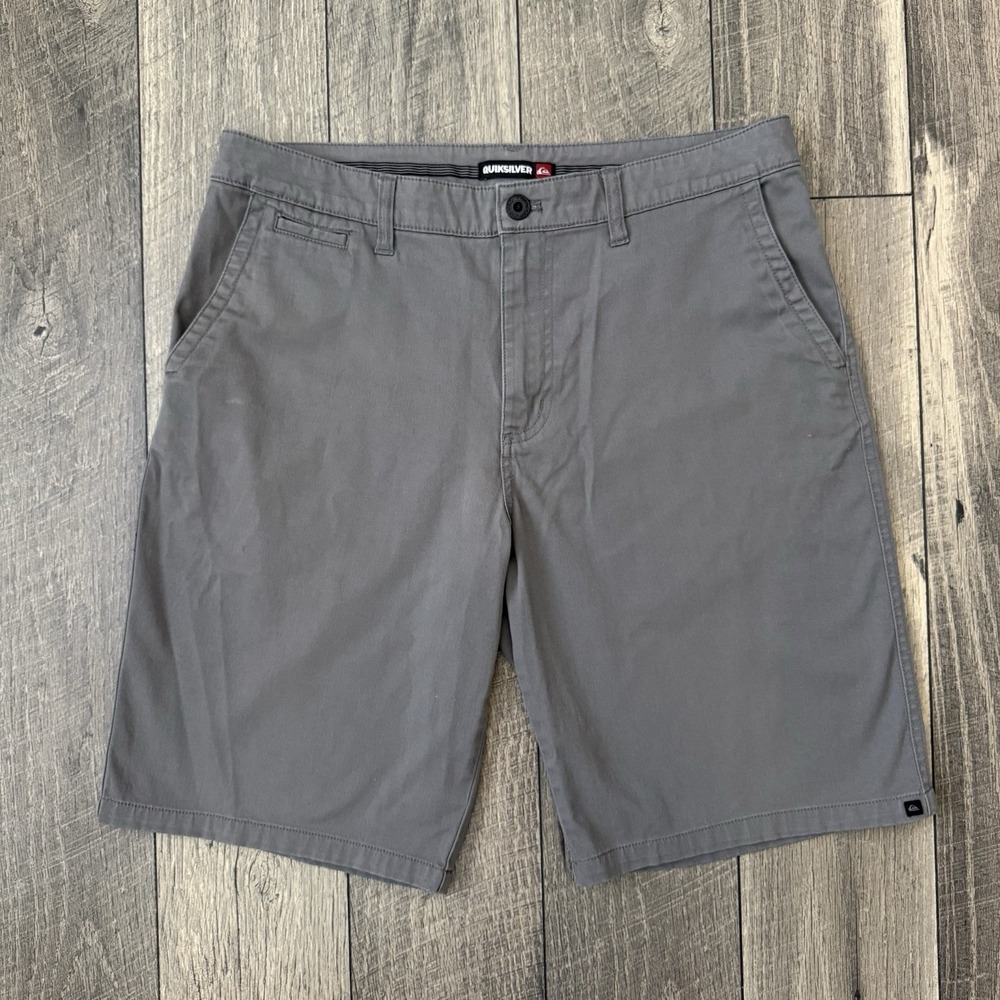 Y2K Quiksilver Surf Gray Chino Shorts Mens Sz 33 Stretch Flat Front Casual Skate